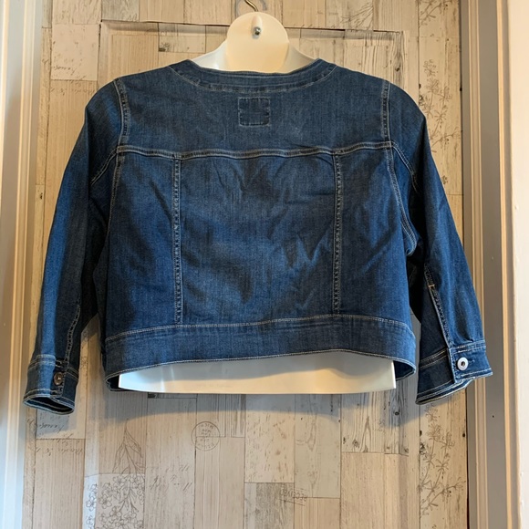 NWT torrid size 3 collarless cropped denim jacket - Picture 10 of 11